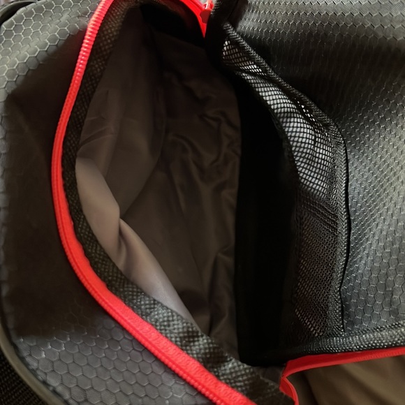 Adidas duffel bag - Picture 7 of 12